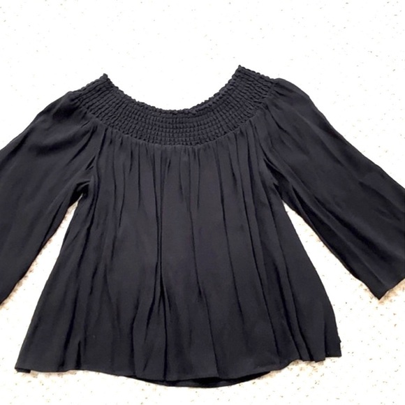 Aritzia Talula Marcilly Blouse - Picture 4 of 4